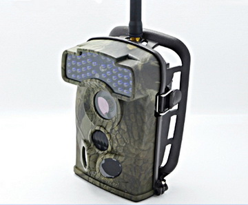 mit montierter GSM Antenne